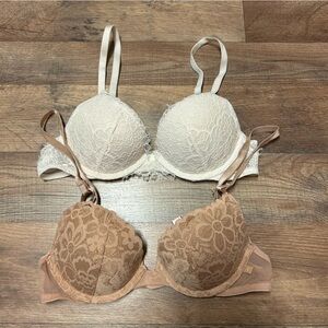 victoria’s secret white and beige lace bra set of two